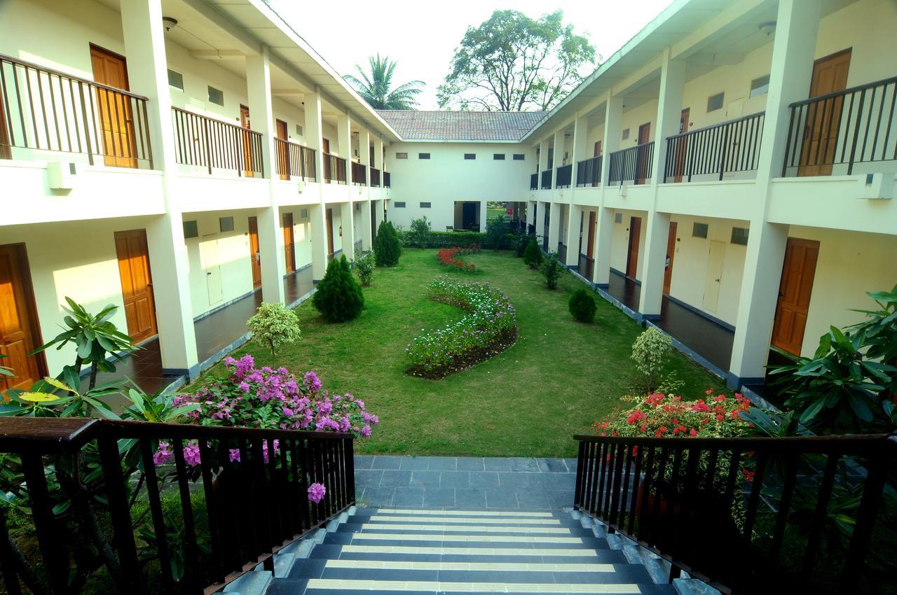 Sakura Inn Bagan Esterno foto